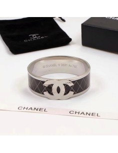 Pulsera negra plateada estilo Chanel