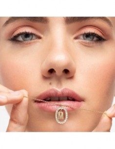 Gargantilla Letras dorada 2