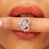 Anillo de plata corazón con circonitas