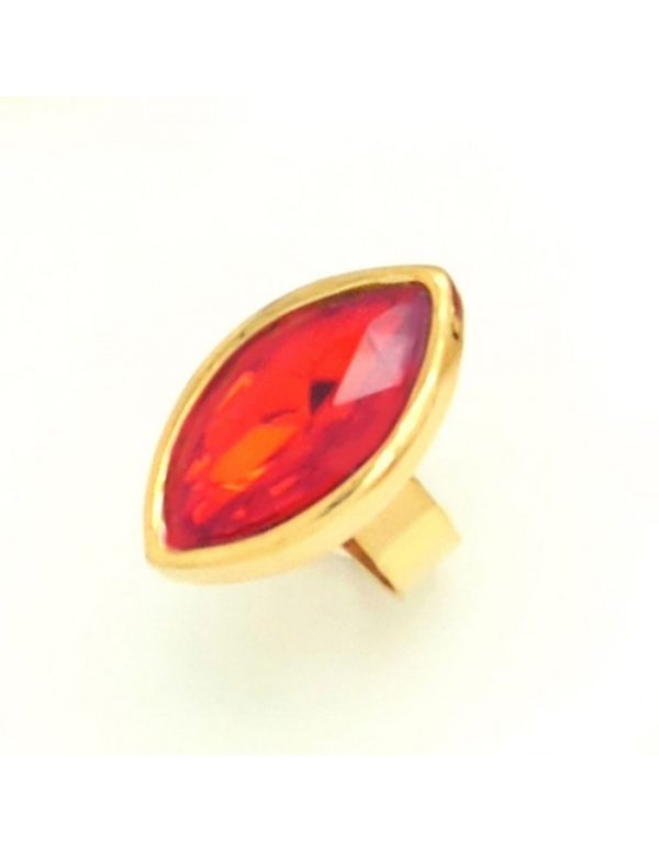 Anillo dorado cristal rojo