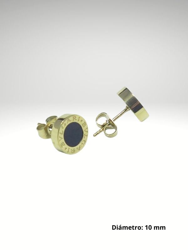 Pendiente de acero oro 10 mm diseño italiano con piedra negra.