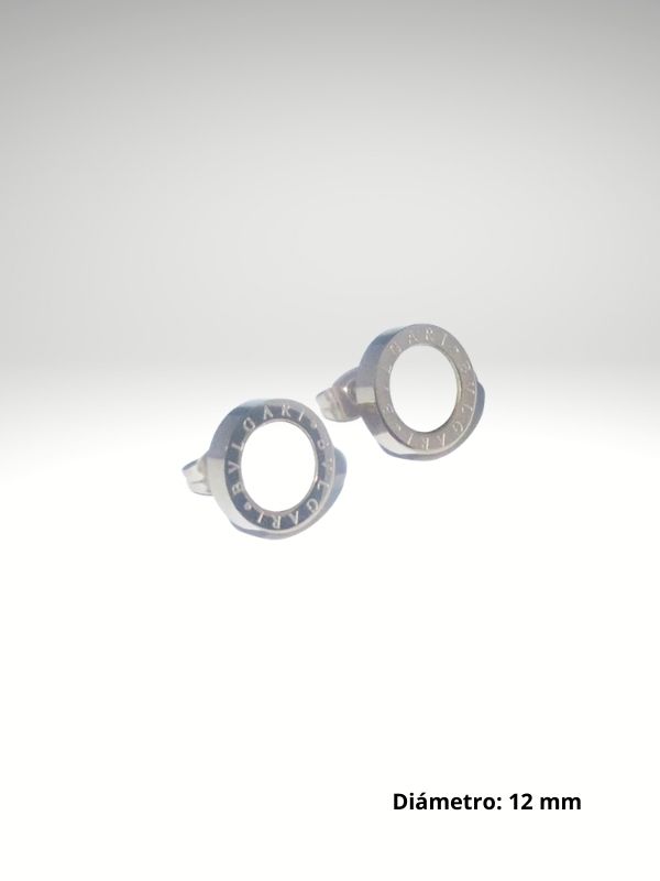 Pendiente oro rosa 12 mm diseño italiano con piedra blanca.