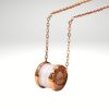 Colgante de acero 316L diseño italiano modelo cilindro cerámica blanca color oro rosa