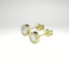 Pendiente de acero 8 mm diseño italiano color dorado con piedra blanca.