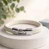 pulsera cuero trenzado blanco cierre acero 01 1