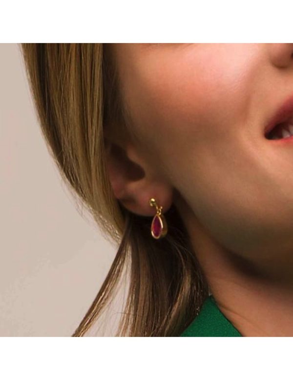 Pendientes circonita roja clavada